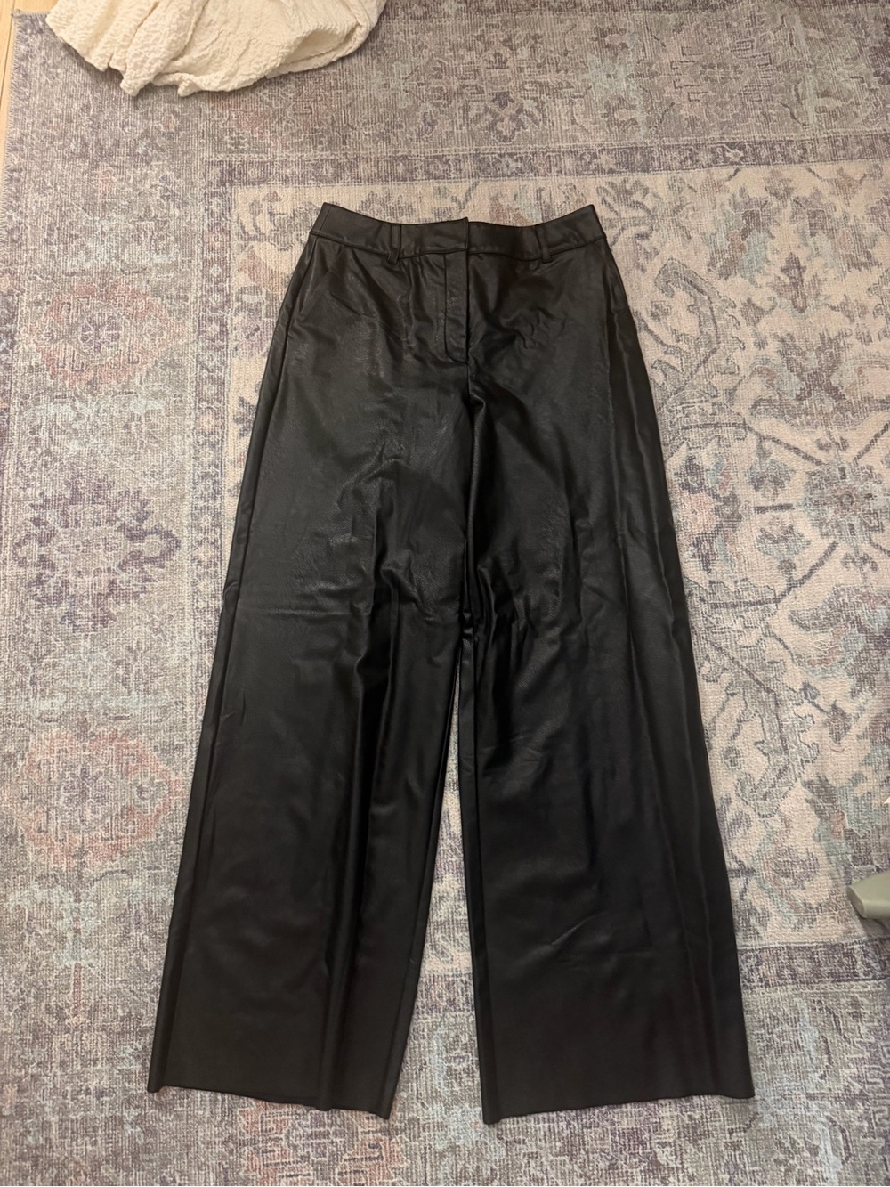 Commando Black Wide-Leg women's  Pants